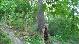 في الهواء الطلق مشهد الجنس مع شقراء