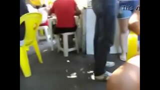 Ang akong Asawa nga Nagpakita sa sulod sa Bar