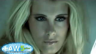 Flor Maggi - Maxim reen april - 2010