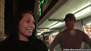 ���ੇਗਾਸ ਮਿਲ੍ਫ਼ fucked &#039; ਚ ਹੋਟਲ