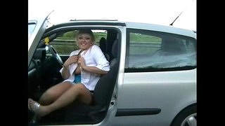 Hot Amatir Geordie Sumunar ing Umum