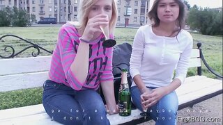 FirstBGG.com - Джэйн Фокс і Бэла Донна - Сэкс ўтрох З Усімі Натуральнымі дзяўчатамі