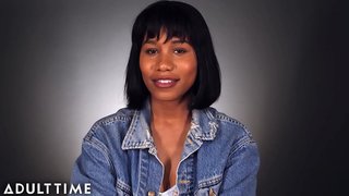 Jenna Foxx maszturbál &amp;amp; beszél róla!