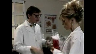 Missy ( ગુદા પ્રોફેસર )